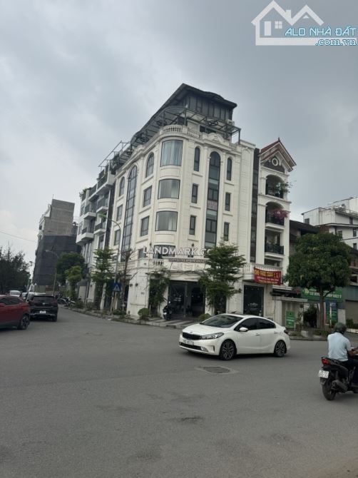 bán nhà phố Yên Xá, Thanh Trì, lô góc 2 mặt tiền, 230m2, 7 tầng thang máy, giá 83 tỉ - 3