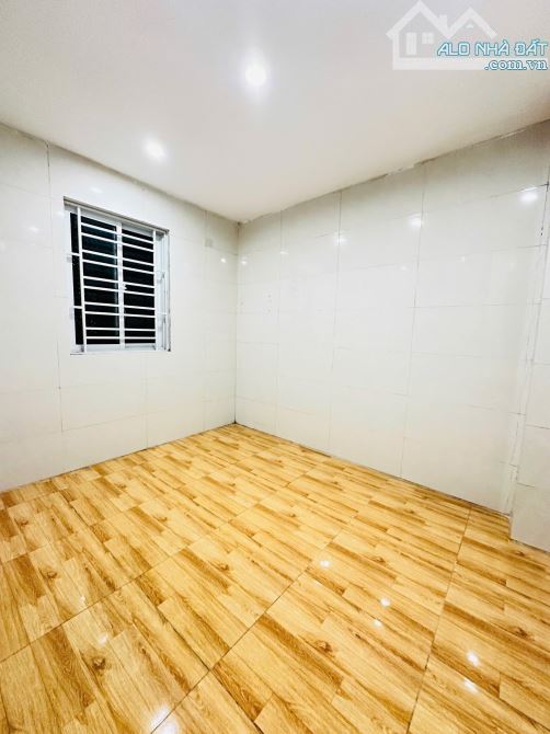 .NHÀ 2,5  Tầng Trần Nguyên Hãn - Lê Chân - 3