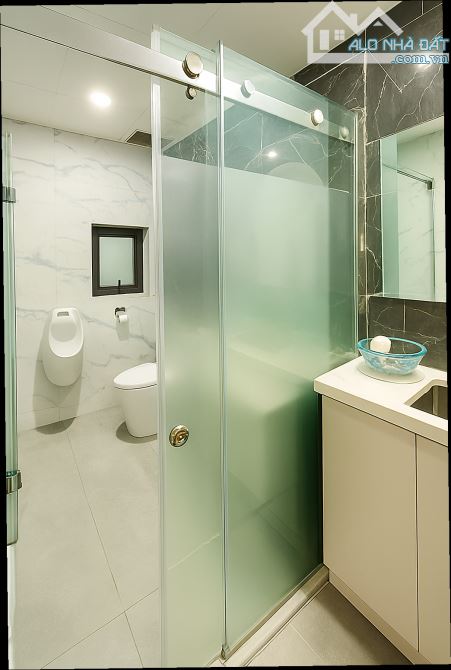 “Sống đẳng cấp – Căn hộ Đống Đa 3PN – View hồ – dưới 70 triệu / m² – Full nội thất 🛋️” - 3