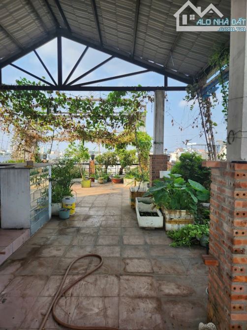 HN050 ( NP357 ) Bán nhà 2 Lầu  Mặt Tiền Chợ Đồi P An Bình  ------------------------------- - 3