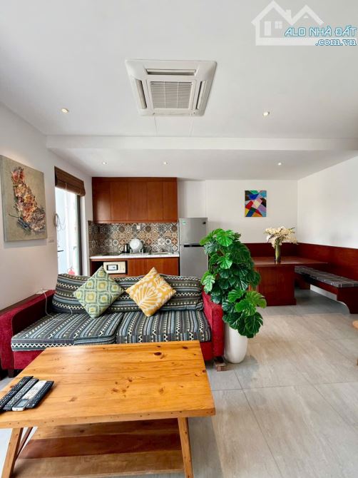 BÁN  HOMESTAY 7 TẦNG THANG MÁY - GARA Ô TÔ PHỐ NGỌC THUỴ. DT: 115m. MT: 6M. GIÁ 26.9 TỶ. - 3