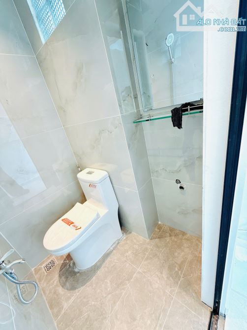 Nhà 2 tầng mới hẻm thông Nguyễn Duy P. Chánh Hưng. Giá 2,28 tỷ TL - 3