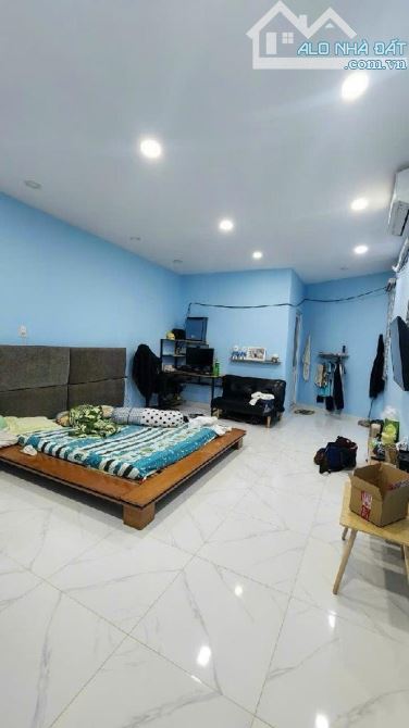 NHÀ ĐẸP HẺM XH GIÁP PHÚ MỸ HƯNG - 5 TẦNG - 60M2 - CHỈ HƠN 7 TỶ. - 3