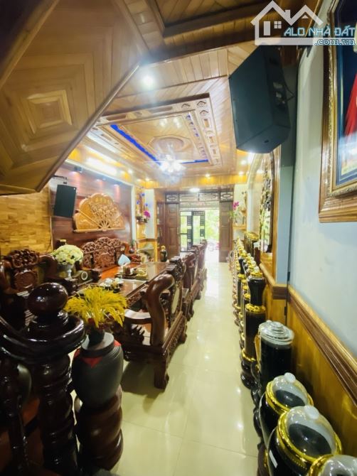 Nhà 5 tầng FULL NỘI THẤT đường LÊ VĂN KHƯƠNG phường THỚI AN Q12 dt 80m2 (4,5mx17m) Hẻm 6m - 3
