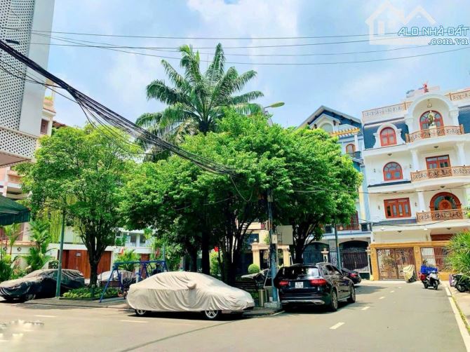 BÁN NHÀ GÓC 3 MẶT TIỀN 284C NGUYỄN TRỌNG TUYỂN 4,1X17 NGAY NGUYỄN VĂN TRỖI 5TẦNG 33,5 TỶ - 3