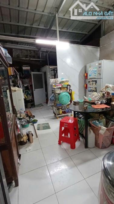 NHÀ NÁT TIỆN XÂY MỚI - KHU VỰC BUÔN BÁN SUNG - 100M2 - NHỈNH 10 TỶ - 3