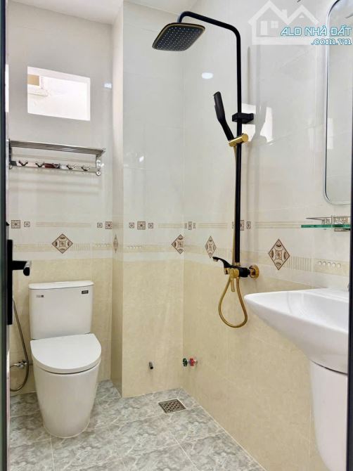 Bán nhà 4 tầng tuyệt đẹp số 114/ Bùi Đình Tuý, P12, Quận, Bình Thạnh. 4pn 5wc, NTCC - 3