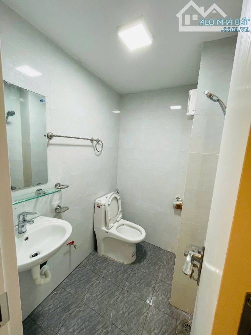 CĂN HỘ TRẦN QUÝ KIÊN-DT 60M 2 NGỦ-FULL NỘI THẤT-4 TỶ 750 - 3