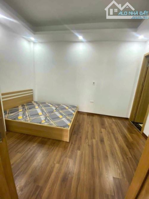 TÒA DÒNG TIỀN KHƯƠNG TRUNG THANH XUÂN 42M 11,9 TỶ 6 TẦNG THANG MÁY  10 CH KHÉP KÍN - 3