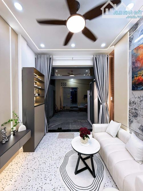 NHỈNH 5 ĐỒNG 3 PHÒNG NGỦ - CÓ SÂN THƯỢNG CHILL - THIÊN HỘ DƯƠNG - NGUYÊN HỒNG P.1 GV - 3