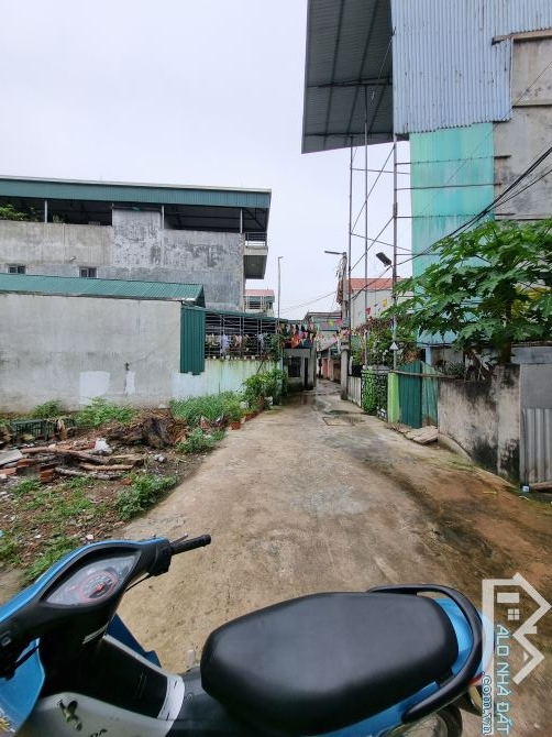 vị trí vàng - giá lại rẻ - tại tiến thắng hn - gần ngay vd4 - 3