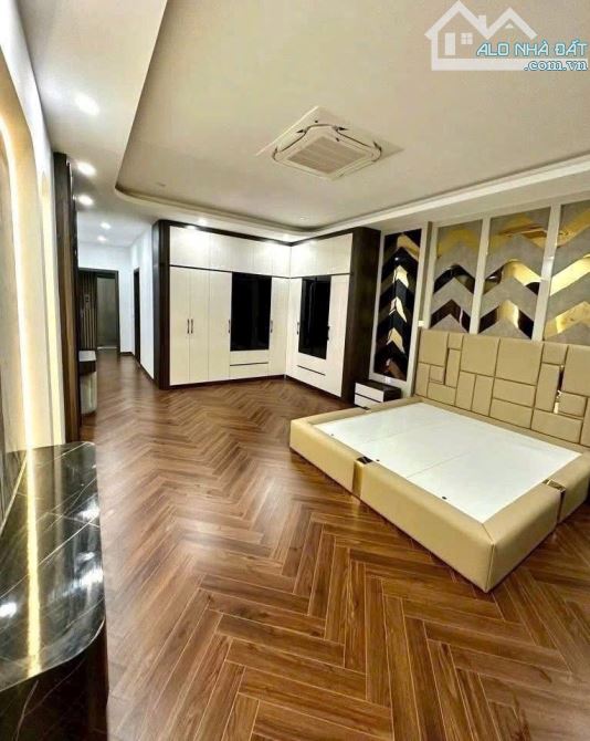 Ngõ OTO, Ngô Thi Sỹ, Vạn Phúc, Hà Đông 50m x 5 tầng THANG MÁY 12,9 tỷ - 3