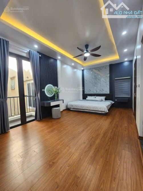 Bán nhà MP Trúc Khuê, Dt 50m2 x 6 Tầng, MT: 3.8m, Đường 15m, vỉa hè 5m, Tiện KD. - 3