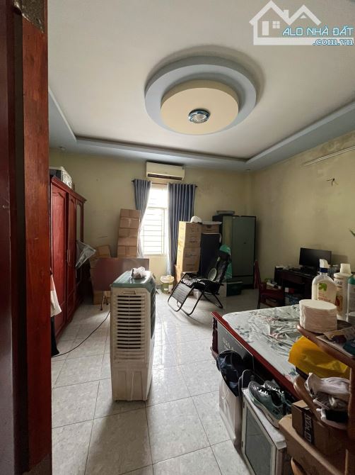 Nhà trệt 2 lầu hẻm 1/ ngắn Trần Thị Do, DT 5x17m giá 7,1 tỷ TL - 3