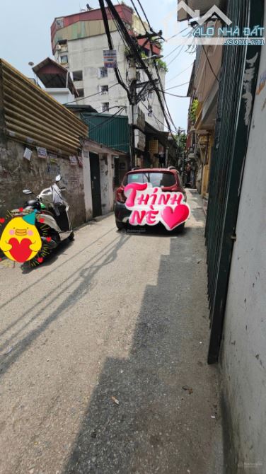 3.79 tỷ - 27m2 nhà mặt ngõ phố Trương Định - lô góc oto đỗ cửa, KD, không QH, 4 ngủ, 4 - 3