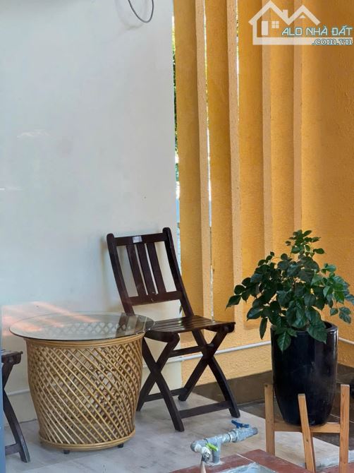 NHÀ 2 TẦNG - GÓC 2 MẶT TIỀN ĐƯỜNG 7.5M NƯỚC MẶN 5 - SÁT SÔNG - 3