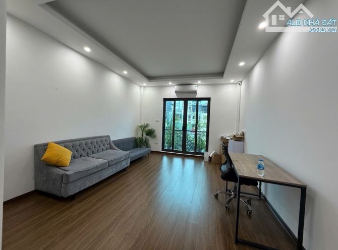 BÁN TÒA VĂN PHÒNG PHỐ PHAN ĐÌNH GIÓT - 70M2 - 7 TẦNG THANG MÁY - 4.3M MT - 26 TỶ - HIẾM - 3