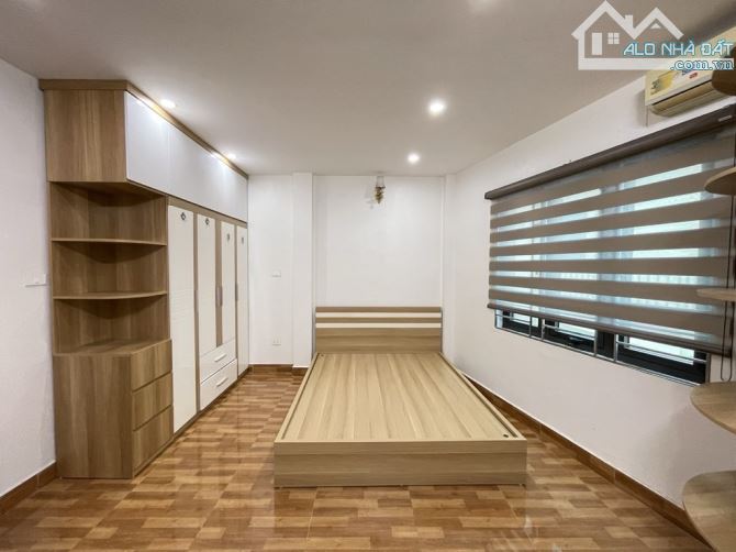 BÁN NHÀ THẠCH BÀN, Ô TÔ VÀO NHÀ, 33M2, 5 TẦNG, FULL NỘI THẤT Ở LUÔN, 7,1 TỶ - 3