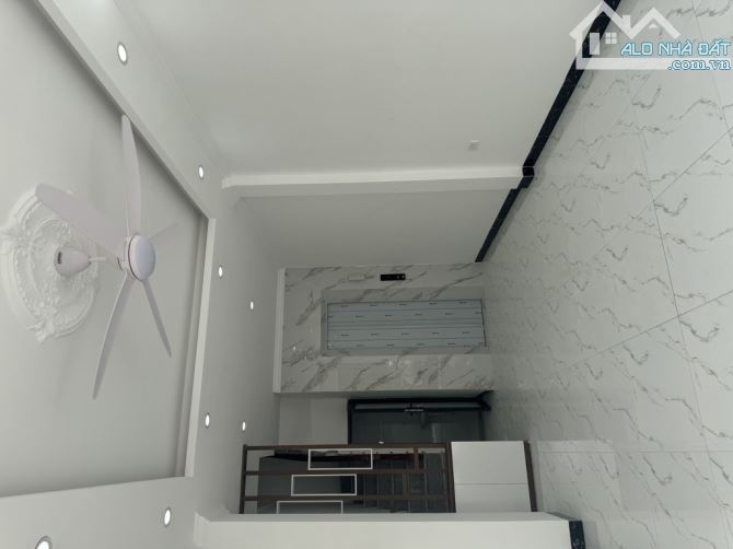 SIÊU PHẨM MỚI TINH - THẠCH BÀN  - LONG BIÊN - 6TẦNG – 43M² - THANG MÁY- Ở VÀ KINH DOANH - 3