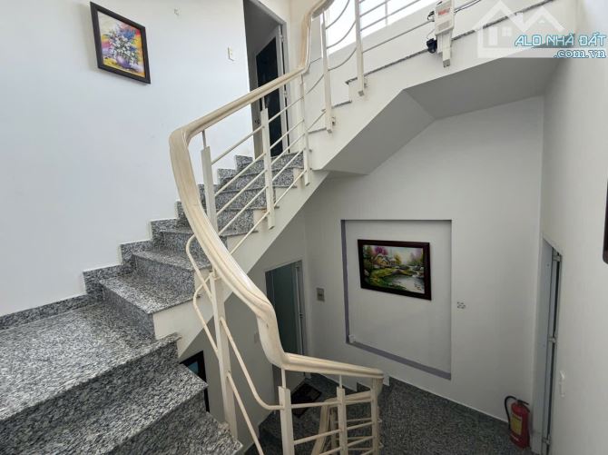 – Cho thuê nhà hẻm Dasu, đường Lương Văn Can, TP. Vũng Tàu 12tr - 3