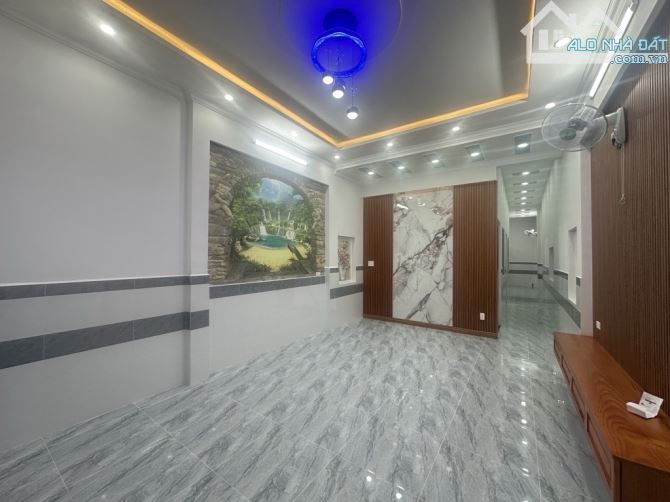 Bán nhà đẹp 68m2, hẻm 4m, Trần Thị Hè, Hiệp Thành, Q12, SHR, 3.85tỷ - 3