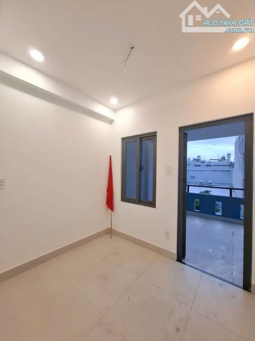 MT Lê Sát, 4 tầng mới, ngang 5.3m, Ở và KD đỉnh, giá 8.35 tỷ TL - 3