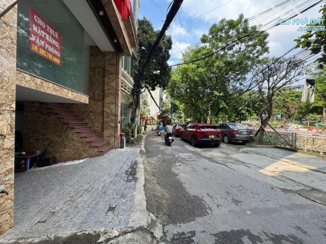 BÁN TÒA NHÀ VĂN PHÒNG 8 TẦNG  LÔ GÓC 125m MT 6.5m Ô TÔ TRÁNH HOÀNG QUỐC VIỆT GIÁ 70 TỶ - 3