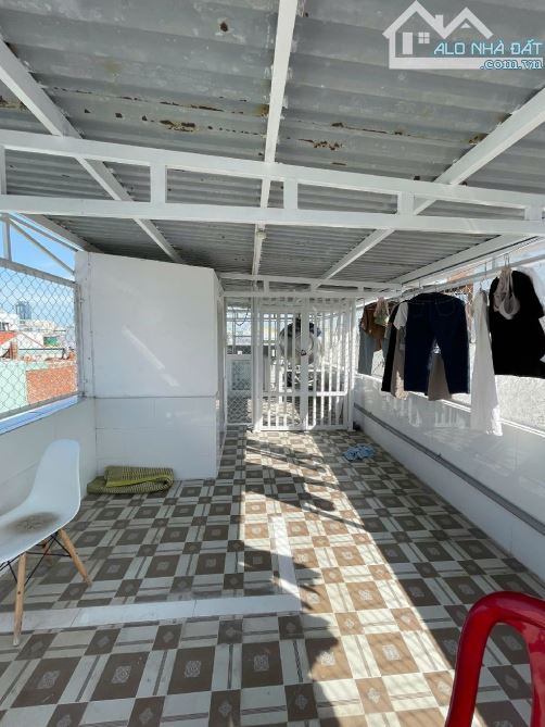🎉🎉Tòa Căn hộ 2,5 tầng với khuôn đất vuông vức 132 m2 ngang 9m3 - 3
