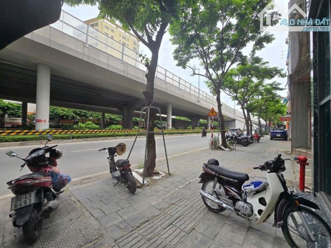 BÁN NHÀ MẶT PHỐ PHẠM VĂN ĐỒNG 35m MT 6.5m SIÊU RỘNG 8 TẦNG THANG MÁY GIÁ 21.5 TỶ - 3