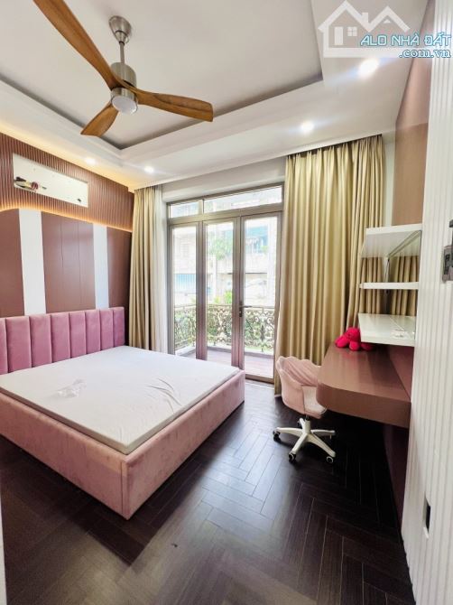 Bán nhà hẻm xe tải 13m Đường Độc Lập - 60m2 (4 x 15)m - 4 tầng - 9 tỷ 6 - 3