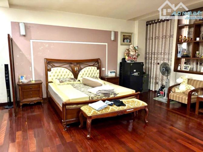 Bán nhà dân xây 6 tầng, thang máy, DT 110m, MT 7m, ô tô 7 chỗ, phố Hoàng Minh Đạo - 3