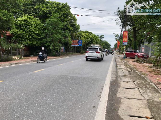 BÁN ĐẤT TẶNG NHÀ 3 TẦNG TRỤC CHÍNH  KINH DOANH QL3 PHÙ LỖ SÓC SƠN DIỆN TÍCH 100M2 - 3