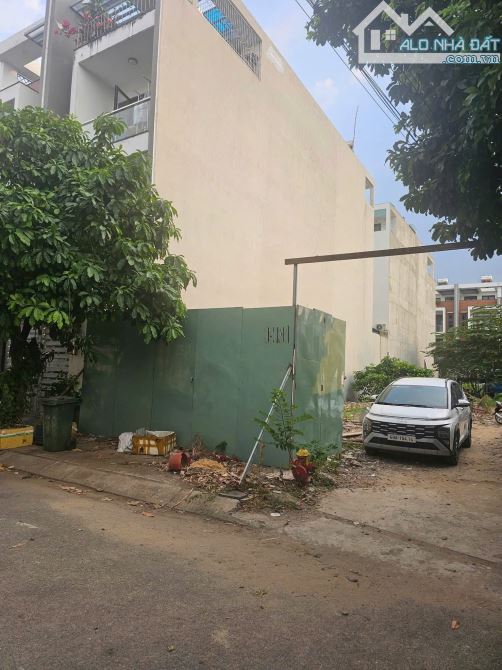 LÔ ĐẤT (5X24) LÔ GÓC 2 MẶT TIỀN SIÊU ĐẸP 12M NGUYỄN VĂN QUÁ, Q12 - 3