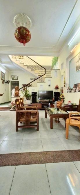 📌📌📌LÀM VIỆC TRỰC TIẾP GIÁ TỐT !!! Nhà 2 tầng MT Nguyễn Xí giá rẻ - 3