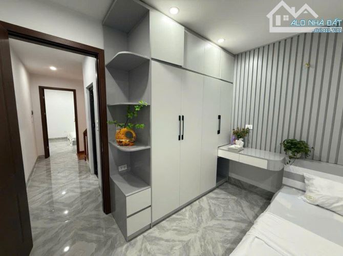 NHÀ LIÊN MẠC - LÔ GÓC ĐƠN LẬP - Ô TÔ ĐỖ CỬA  - DT: 36M2, 4 TẦNG, MT 3.5M - 6,3 TỶ - 5
