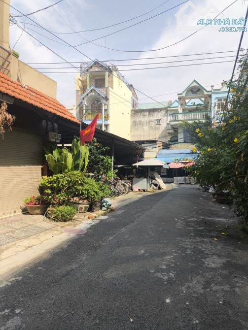 Bán nhà mặt tiền gần Hoàng Tăng Bí – Trung Mỹ Tây, ngay chợ Quận 12 – Vị trí kinh doanh sầ - 4