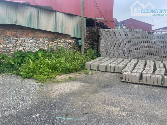 ✴️Chính chủ nhờ bán dt 180m Mỹ Lương sẵn nhà xưởng. Có 80m ont và 100m đất trồng cây lâu n - 4