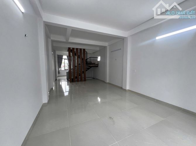 NHÀ MÊ MẶT TIỀN HÙNG VƯƠNG GIÁ RẺ 4,1x16m ( NỞ HẬU) - 4