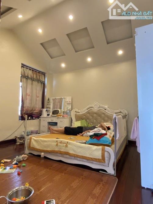 BIỆT THỰ MINI - GIÁP PHỐ CỔ LINH - KINH DOANH - Ô TÔ ĐỖ NGÀY ĐÊM - 4