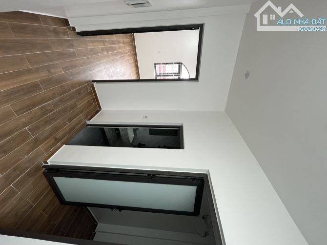 MSP: DC02/Hồ Sen  🏠 xây mới tinh còn thơm mùi sơn - 4