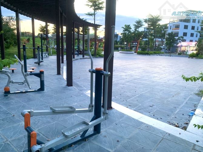 BÁN BIỆT THỰ 7 TẦNG, THANG MÁY NGỌC THỤY, MT RỘNG, ĐƯỜNG THẢM NHỰA, GẦN TRƯỜNG VIỆT PHÁP - 4