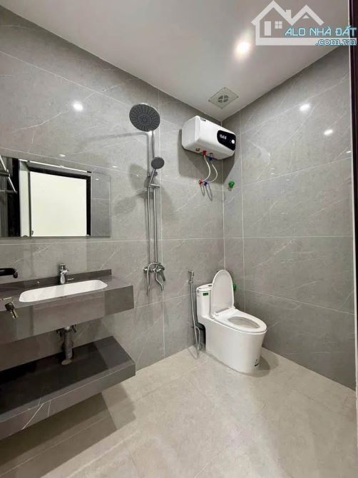 BÁN NHÀ GẦN CHỢ ĐƯỜNG NGÔ THỊ THU MINH TÂN BÌNH | 3 TỶ 360TR | 53.6M2 | SỔ HỒNG RIÊNG - 4