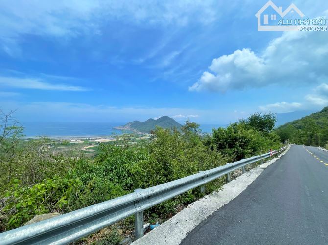 Bán Gấp Lô Đất Triền Đồi View Toàn Cảnh Biển Ninh Vân  - Mặt Tiền Đường Nhựa Ô tô ( 113m) - 4