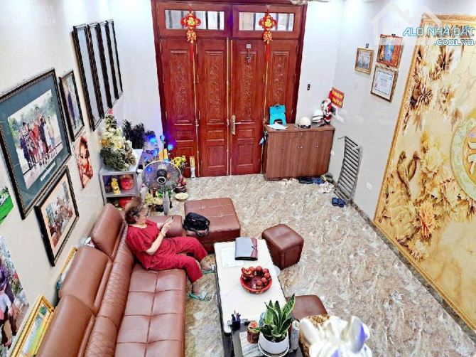 Ba Đình – 5 tầng BTCT – ngõ gần phố, sổ đỏ chính chủ – giá 14 tỉ! - 4