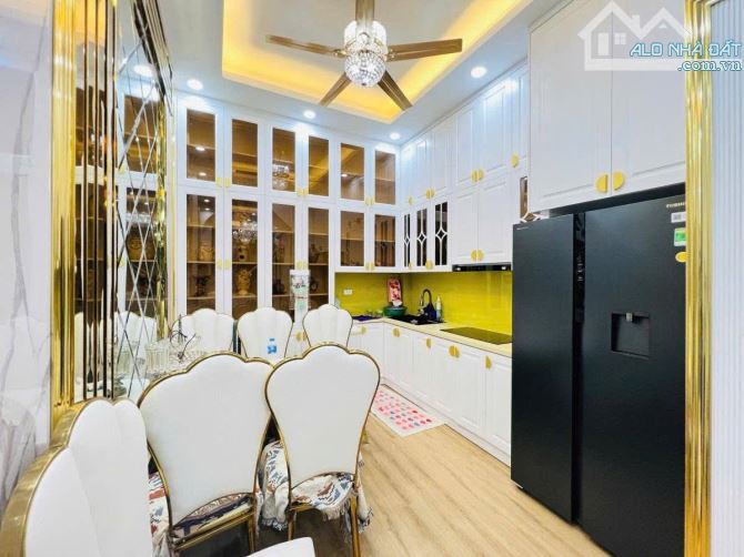 Đặng Tiến Đông 67m 5 tầng 13.88 tỷ ô tô đỗ cổng vip - 4
