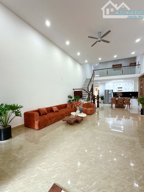 Nhà Mặt Tiền đường A12 Phạm NGũ Lão - 5.8x32m có 2 phòng ngủ tầng dưới - 4