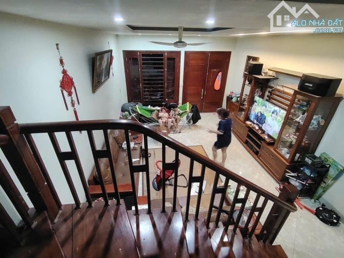 BÁN NHÀ PHỐ Ô CÁCH – 4 TẦNG, 4 PHÒNG NGỦ, Ô TÔ, CHUẨN BIỆT THỰ NGHỈ DƯỠNG, NHỈNH 13 TỶ - 4