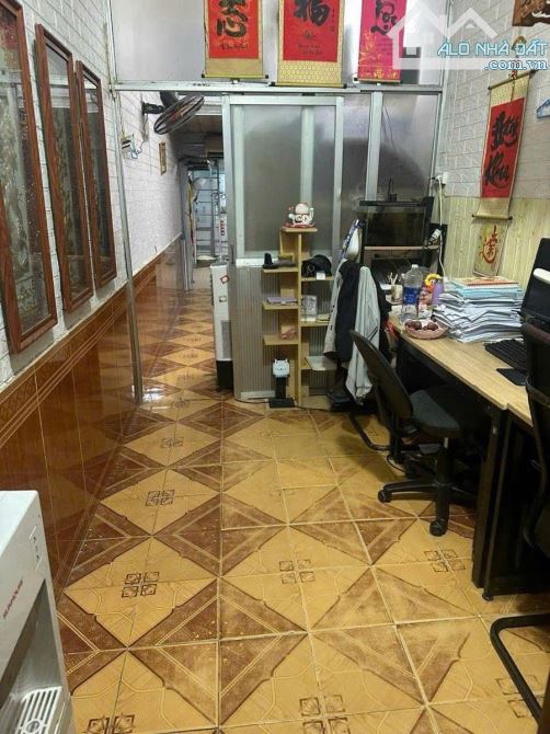 BÁN NHÀ 2 MẶT NGÕ – Ô TÔ ĐỖ CỬA – PHỐ VIÊN, BẮC TỪ LIÊM ✨ Diện tích: 38m² – Nhà cấp 4. - 4