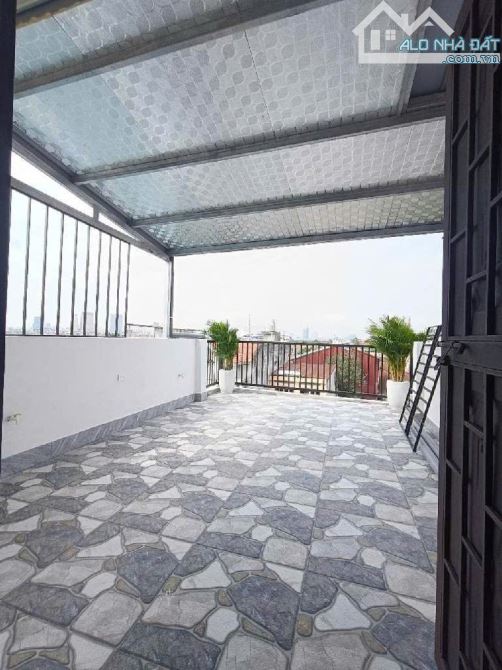 BÁN NHÀ PHÚ VIÊN – CĂN GÓC 2 MẶT THOÁNG – Ô TÔ TRÁNH – GARA – SỔ CHÍNH CHỦ - 4