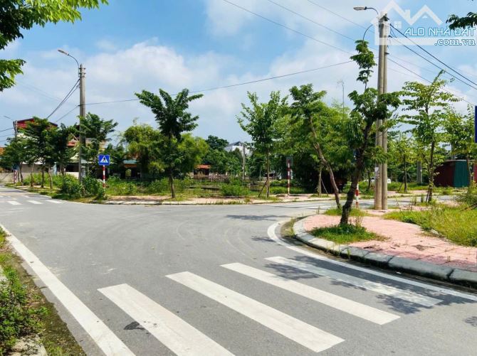 chủ bán 1 lô duy nhất. Đất đấu giá tại Ngoại trạch 1 - 4